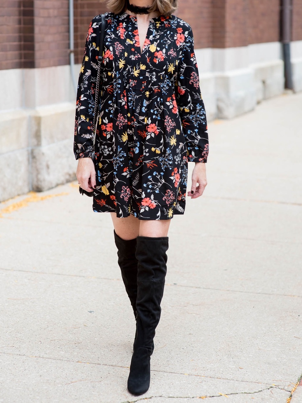 Old Navy black floral pintuck flowy swing dress size XSM